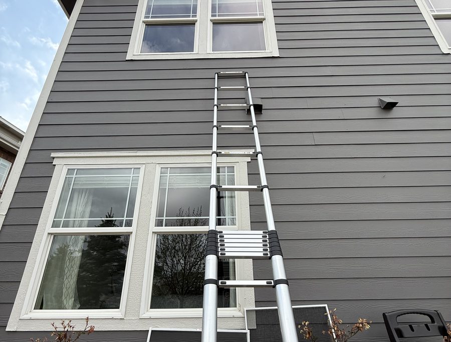 Residential window cleaning on a two-story home in the Denver metro